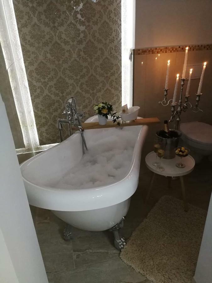 Apartament Penthouse Luxury Resita Zewnętrze zdjęcie
