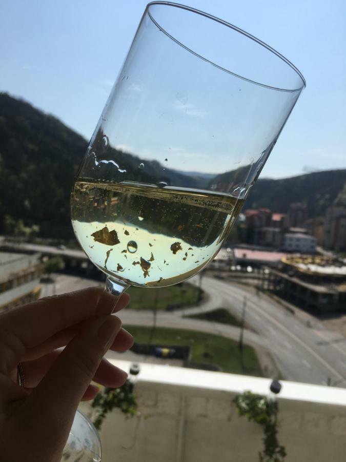 Apartament Penthouse Luxury Resita Zewnętrze zdjęcie